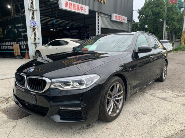 摩艾國際:現車近百台、價格最優惠、服務最周到! 22 LINE ALBUM 18‘BMW 530i Touring 40940miles C88519 220817 18