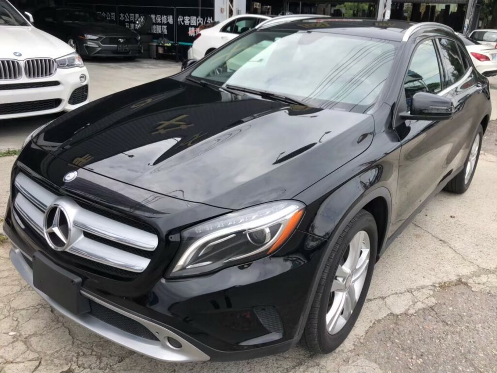 M-BENZ GLA250