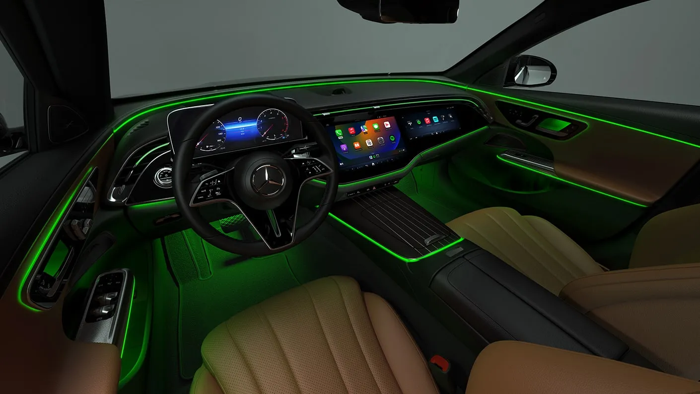 全新大改款 Mercedes-Benz E-Class 6 2024 E SEDAN GAL 026 Q FI DR