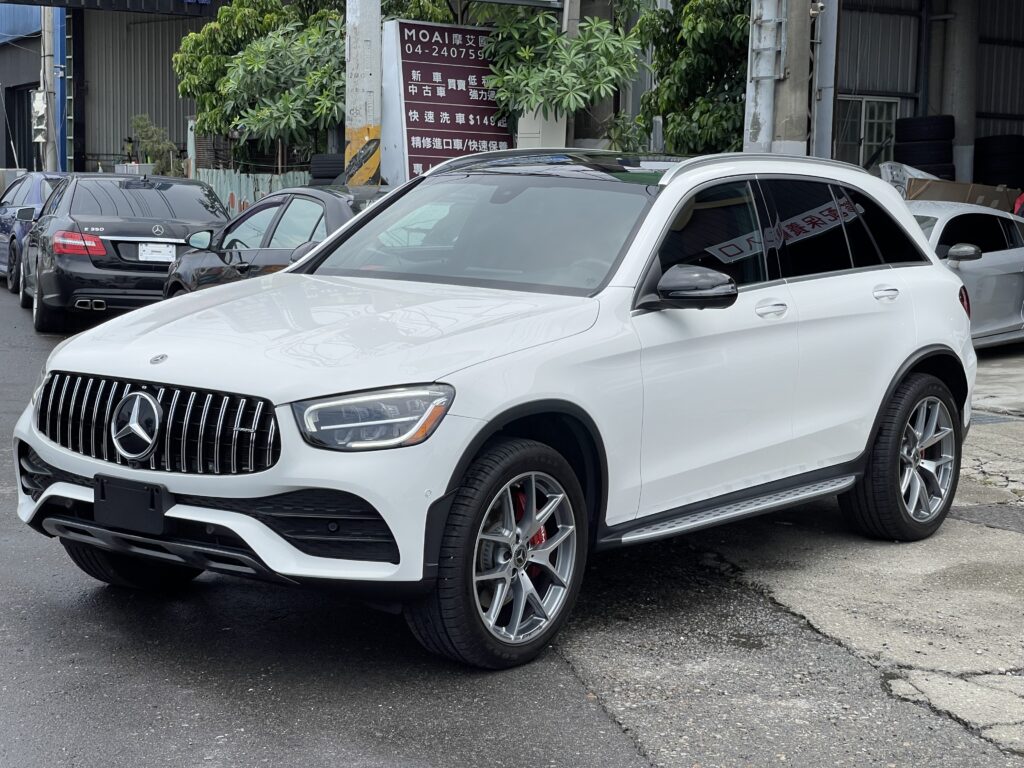 2020 BENZ GLC300 AMG #61628 1 相片 2024-8-8 上午11 36 55